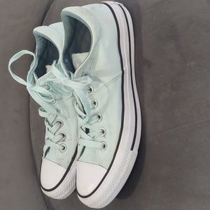 Converse with padded tongue and ankles